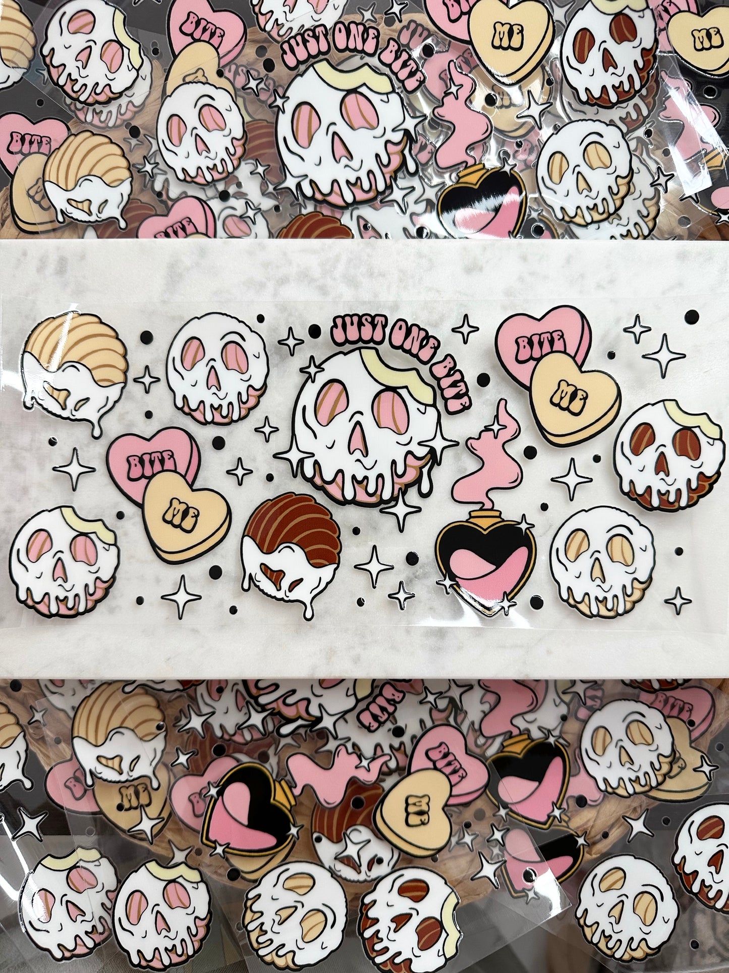 Dripping Conchas UVDTF Glass Wrap