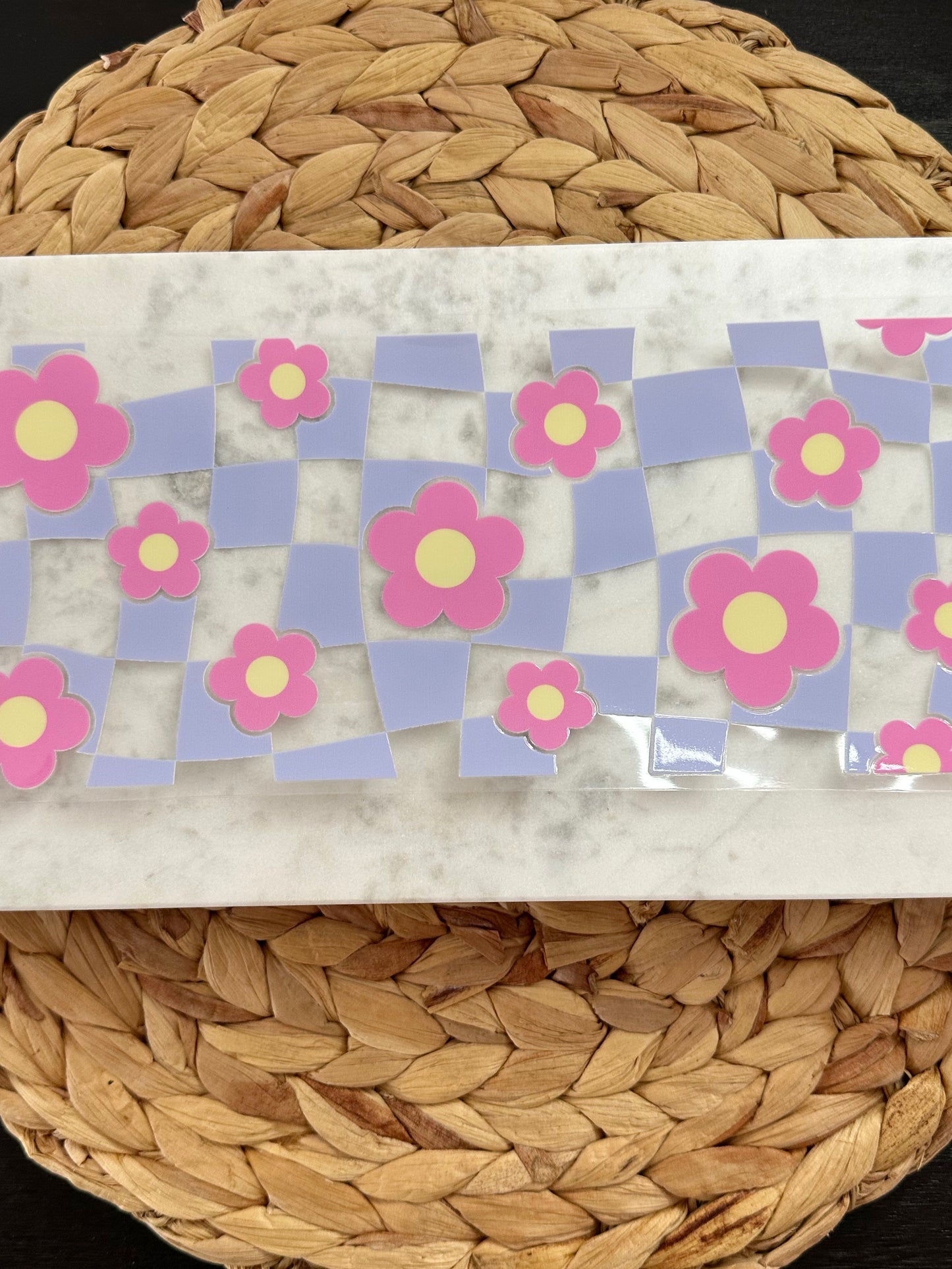 Retro Daisies UVDTF Glass Wrap