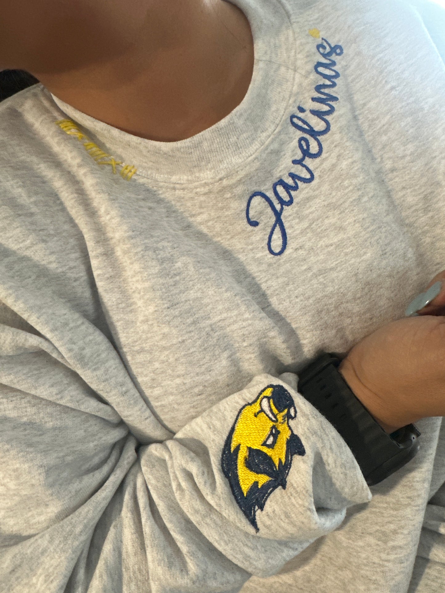 Custom Neckline Embroidery Sweater