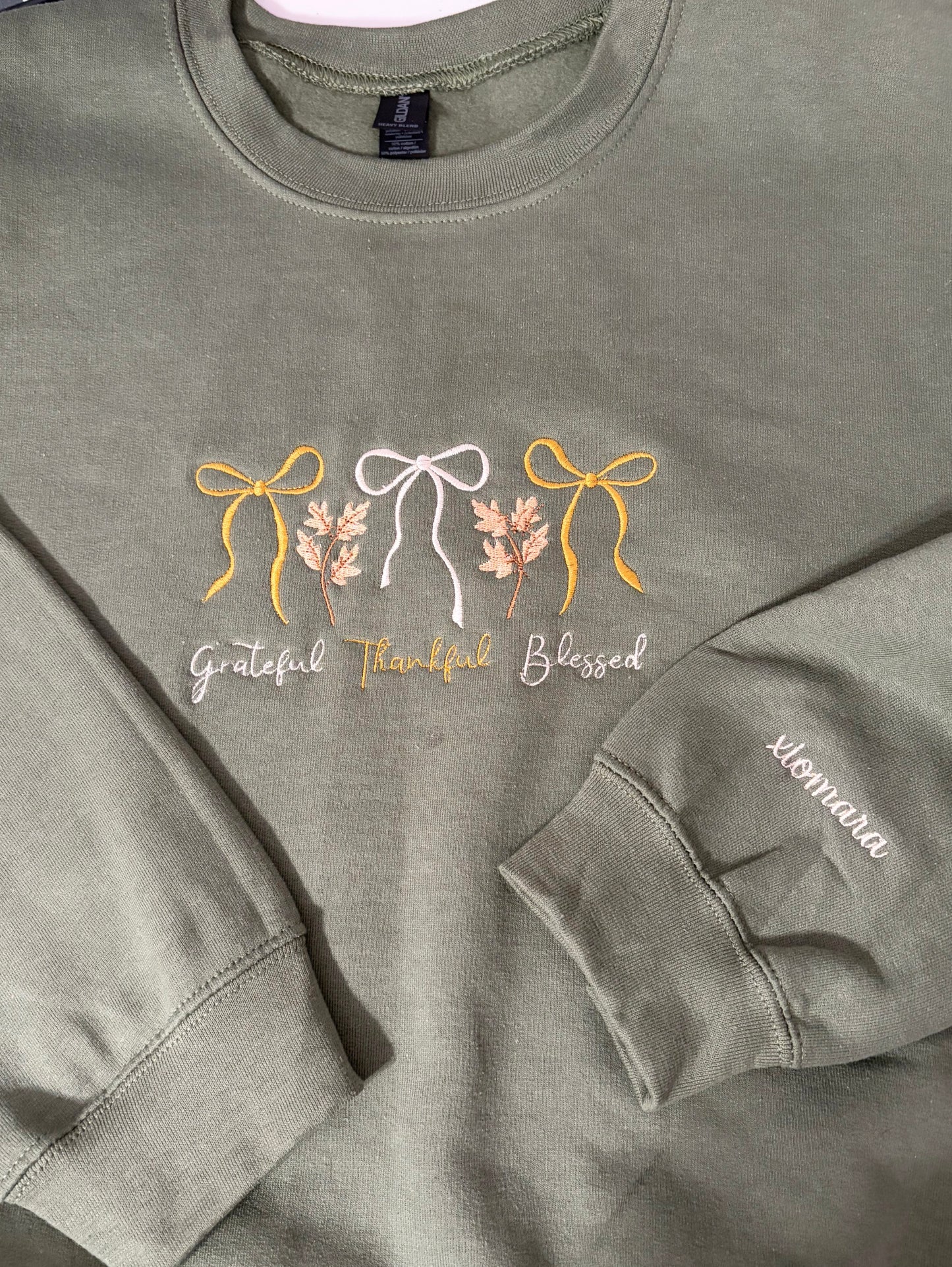Embroidered Thankful Crewneck